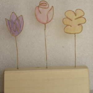 Fleur sur bois